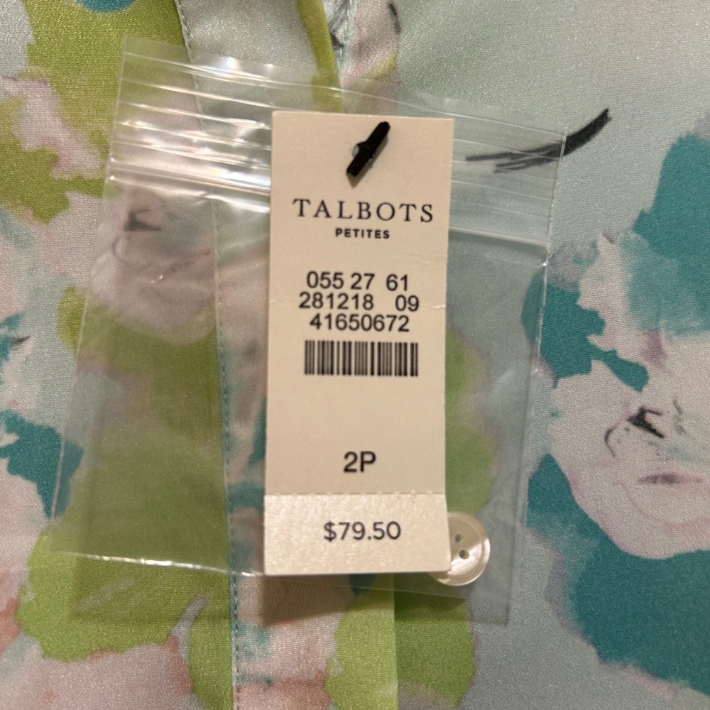 Talbots Blue/White/Flower Sleeveless Blouse, Size 2P, NWT - Picture 3 of 6